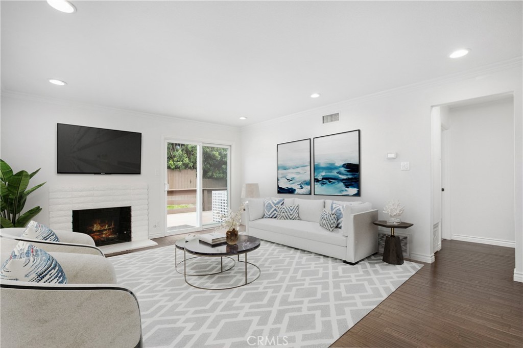 34561 Calle Portola