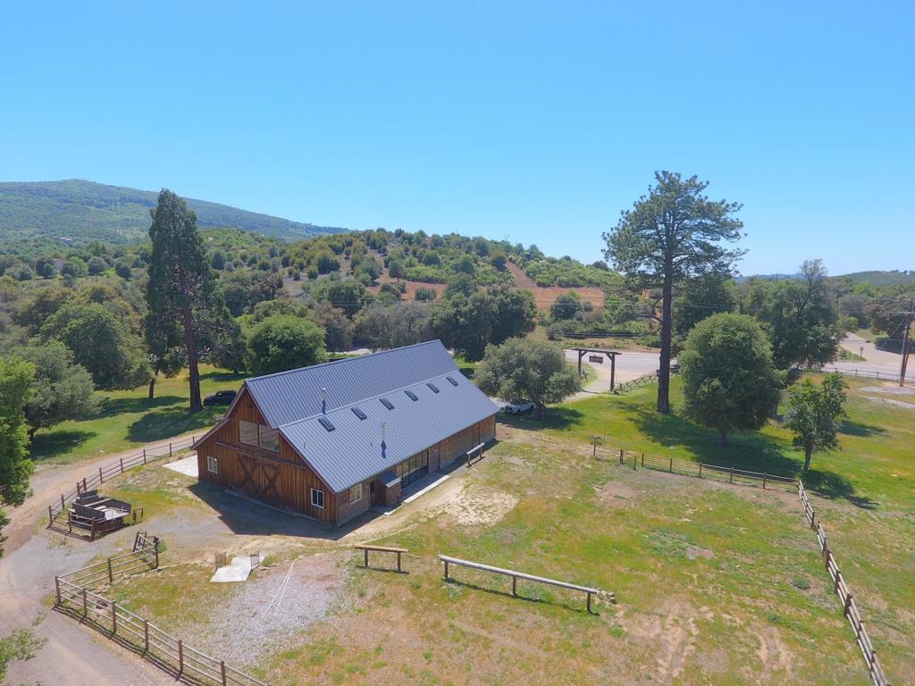 4859 Highway 79