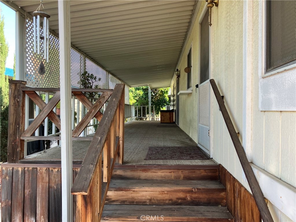 1300 W Menlo Avenue 198