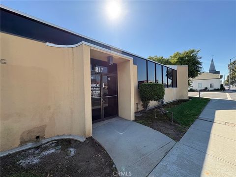 Photo of 1817 W Beverly Blvd #A, Montebello, CA 90640 (MLS # MB26062988)