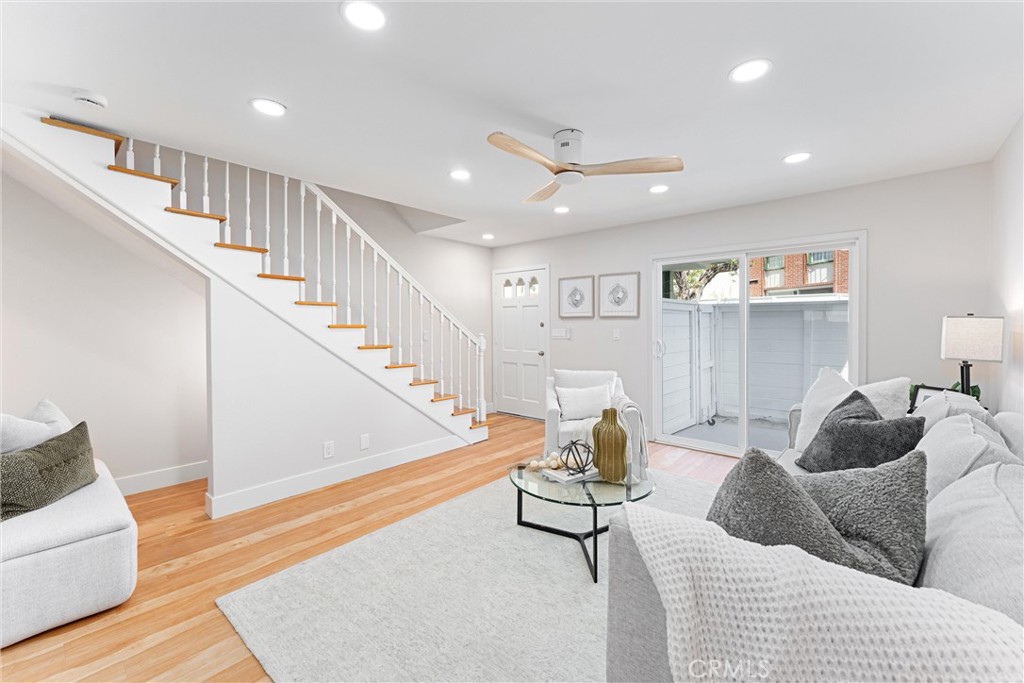 8236 Henderson