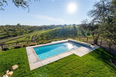Tiny photo for 550 Villa Lots Rd Rd, Paso Robles, CA 93446 (MLS # NS26074510)