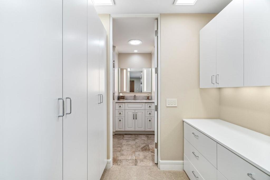 Sandpiper Palm Deser - Residential