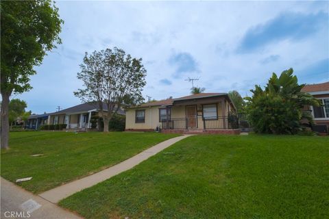 Photo of 5828 Canobie Ave Ave, Whittier, CA 90601 (MLS # DW26064928)