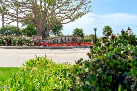 Tiny photo for 1532 Seabridge Lane, Oxnard, CA 93035 (MLS # V1-38858)