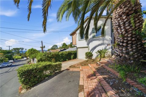 Photo of 31505 Eagle Rock Way, Laguna Beach, CA 92651 (MLS # OC26033917)