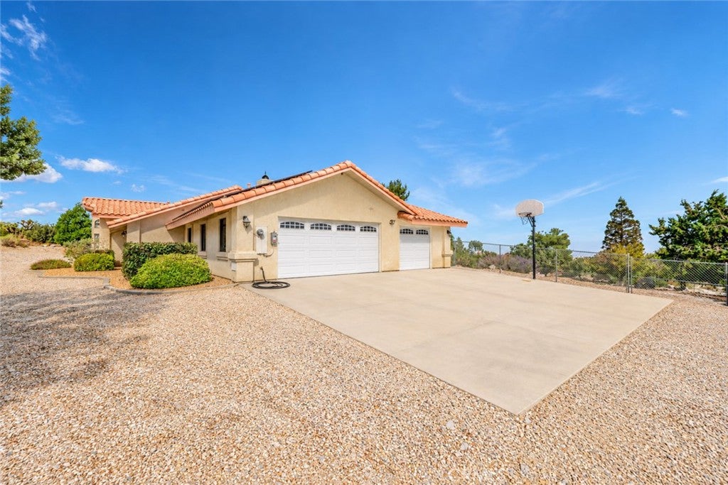 150 Smoke Tree Road