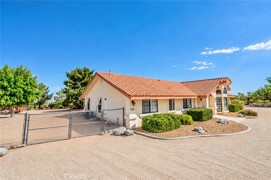150 Smoke Tree Road