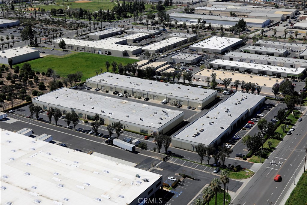 - Commercial Lease