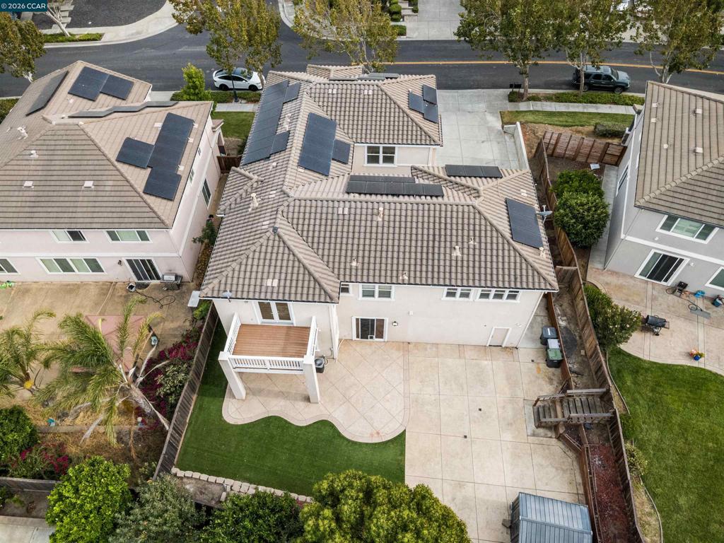 4990 Ridgefield Cir