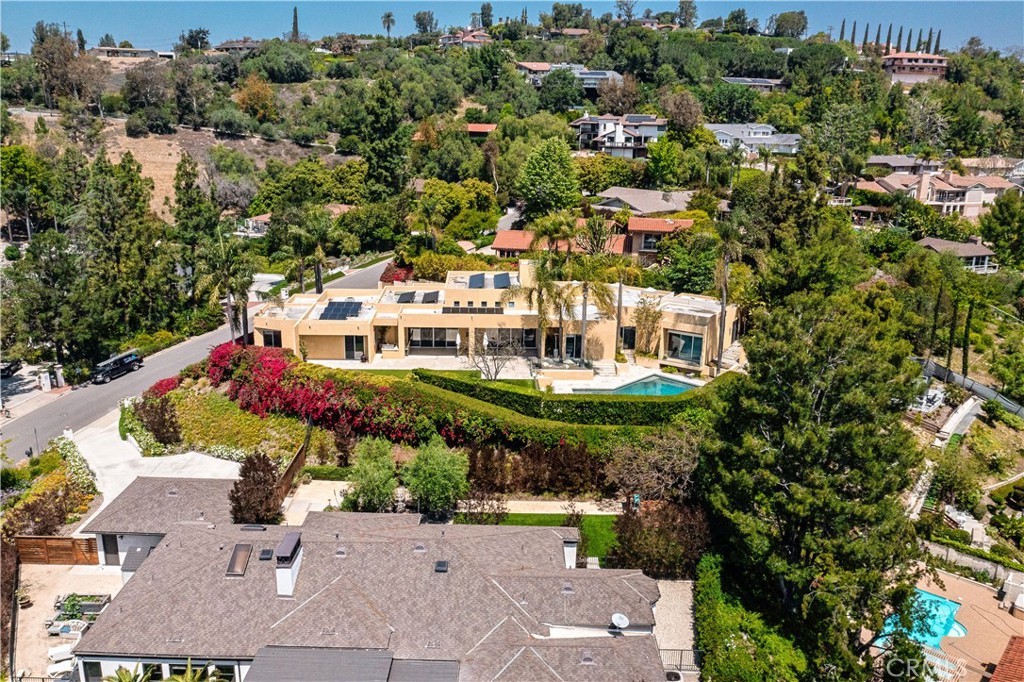 10272 Overhill Drive