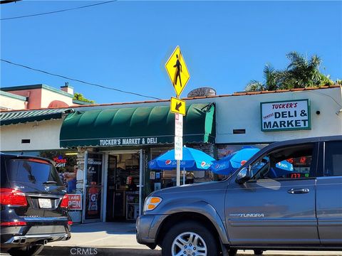 Photo of 3690 NEWTON St, Torrance, CA 90505 (MLS # OC26007198)