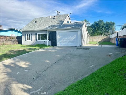 Photo of 2416 Stanford Ave, Pomona, CA 91766 (MLS # CV25264783)