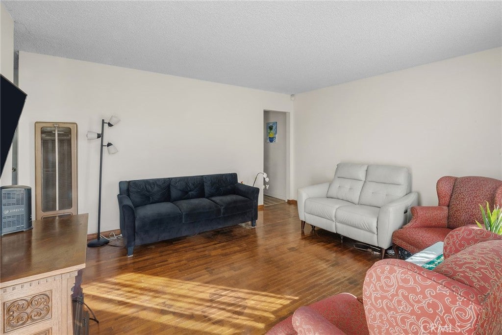14818 Osage Avenue