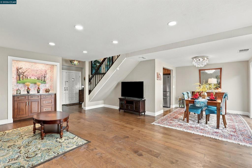 1646 Candelero Ct