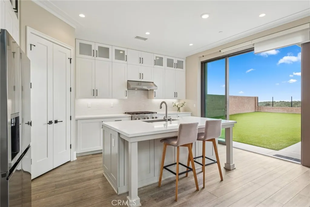 Irvine, California 92602, United States, 4 Bedrooms Bedrooms, ,3 BathroomsBathrooms,Residential,Active,246264