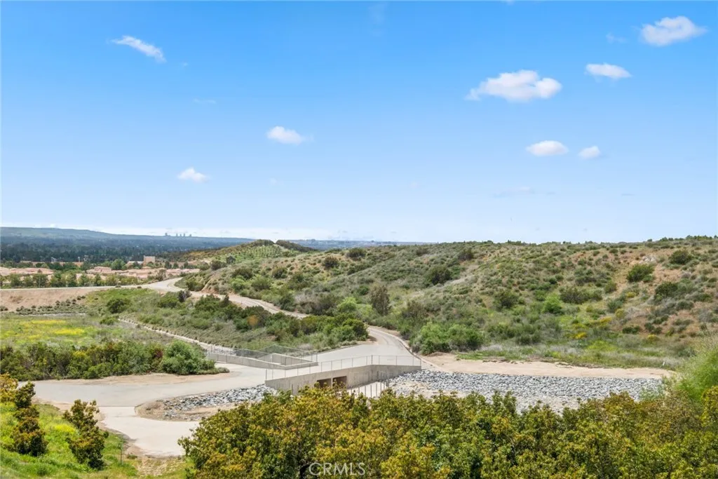 Irvine, California 92602, United States, 4 Bedrooms Bedrooms, ,3 BathroomsBathrooms,Residential,Active,246264