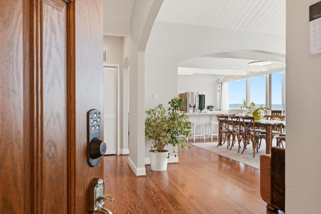 973 Larkspur Drive, Millbrae CA 94030