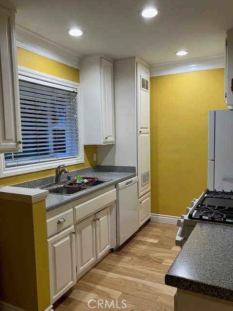 11138 Aqua Vista Street 67