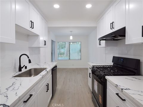 20561 S Vermont 7 Torrance CA 90502