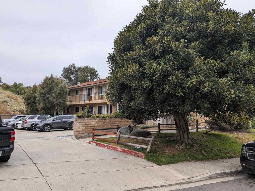 This unit is in the back of the complex and faces an open field. It has a small private yard, and a patio. Ground floor entry. There is a laundry room on site. The appliances are newer, and so is the flooring. Parking is on the street. Located convenient to Hwy 78. $500 discount on 1st months rent with signed lease