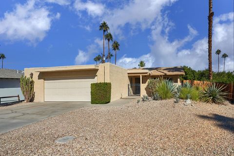 Photo of 72754 Pitahaya Street, Palm Desert, CA 92260 (MLS # 219137566DA) Photo of 72754 Pitahaya Street, Palm Desert, CA 92260 (MLS # 219137566DA)