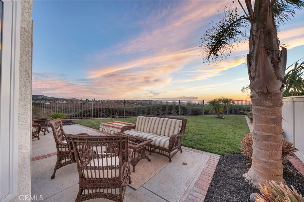 Stunning View Home with Designer Upgrades in Prime Cul-de-Sac Location
Welcome to this beautifully remodeled 3-bedroom home with a spacious loft—perfect as a 4th bedroom or office—boasting panoramic views of Downtown LA, the mountains, and Palos Verdes. At 2,085 sq ft (buyer to verify), this home features a luxury designer kitchen outfitted with KitchenAid stainless steel appliances, custom cabinetry, and elegant wood and travertine flooring throughout.
Enjoy cozy evenings by the gas fireplace and take advantage of recessed lighting, a completely remodeled bathroom, and all-new Millard windows that flood the space with natural light. The custom front door and two-car garage add style and convenience, while the central heat and new 5-ton A/C ensure year-round comfort.
Outside, a sizable yard and lot provide endless possibilities, all located on a quiet cul-de-sac within a community featuring a low $95/month HOA. Additional features include a tankless water heater, washer/dryer in garage, and negotiable refrigerator.
Located in an area known for excellent schools, this move-in-ready home is a rare find—schedule your private tour today!