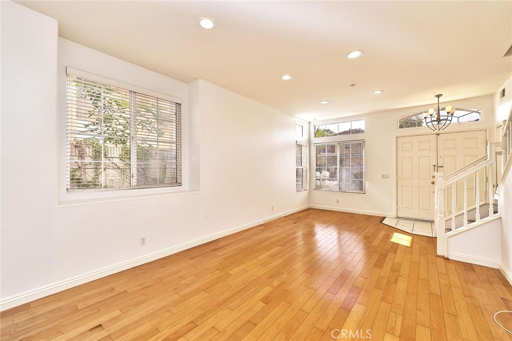 21 Centerstone Circle