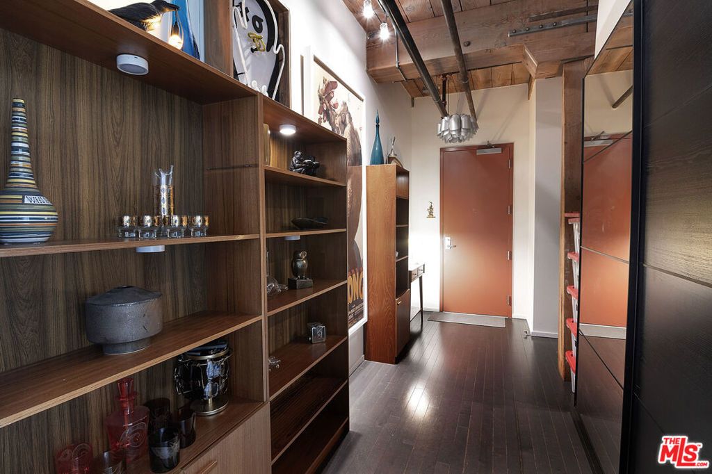 Photo of 530 S Hewitt Street #356, Los Angeles, CA 90013 (MLS # 26666187)