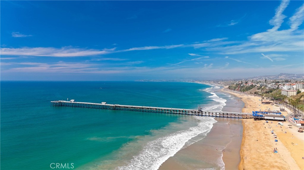 San Clemente, California, 92672, United States, 4 Bedrooms Bedrooms, ,3 BathroomsBathrooms,Residential,Active,2035617