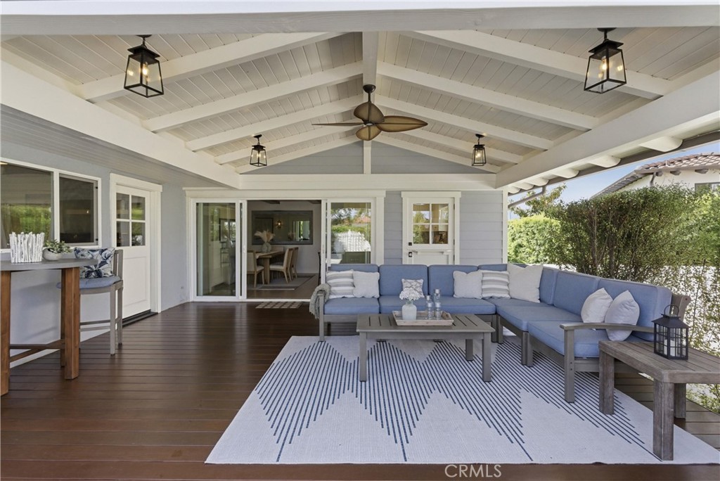 San Clemente, California, 92672, United States, 4 Bedrooms Bedrooms, ,3 BathroomsBathrooms,Residential,Active,2035617