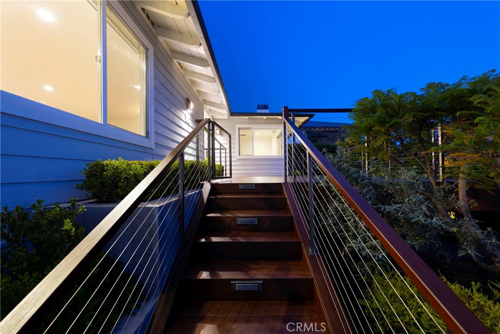 San Clemente, California, 92672, United States, 4 Bedrooms Bedrooms, ,3 BathroomsBathrooms,Residential,Active,2035617