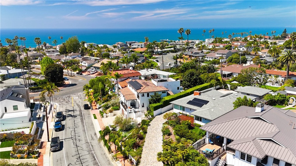 San Clemente, California, 92672, United States, 4 Bedrooms Bedrooms, ,3 BathroomsBathrooms,Residential,Active,2035617