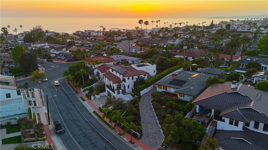 San Clemente, California, 92672, United States, 4 Bedrooms Bedrooms, ,3 BathroomsBathrooms,Residential,Active,2035617