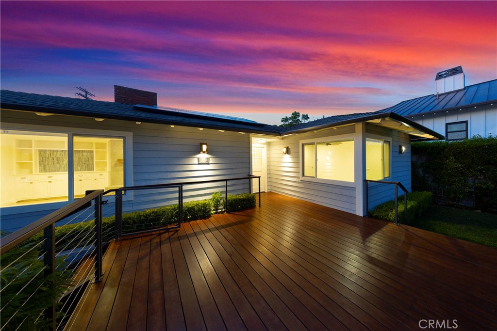 220 W Paseo de Cristobal