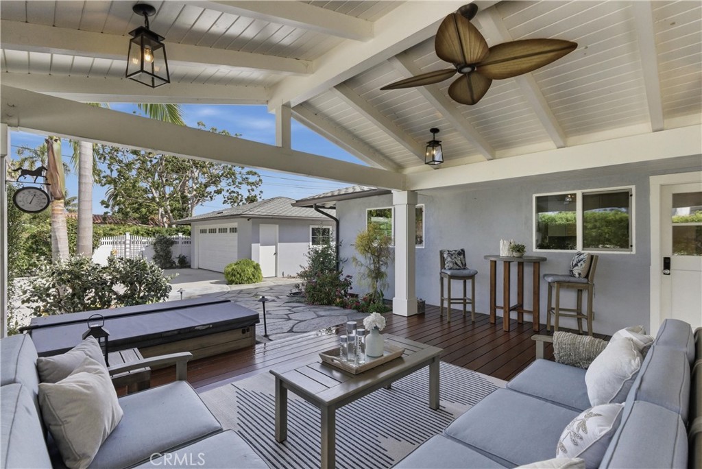 San Clemente, California, 92672, United States, 4 Bedrooms Bedrooms, ,3 BathroomsBathrooms,Residential,Active,2035617