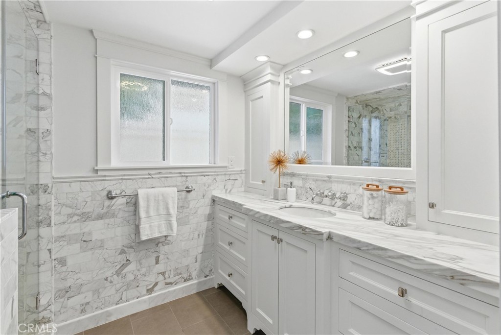 San Clemente, California, 92672, United States, 4 Bedrooms Bedrooms, ,3 BathroomsBathrooms,Residential,Active,2035617
