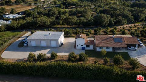 Photo of 30135 Rolling Hills Drive, Valley Center, CA 92082 (MLS # 26873057)