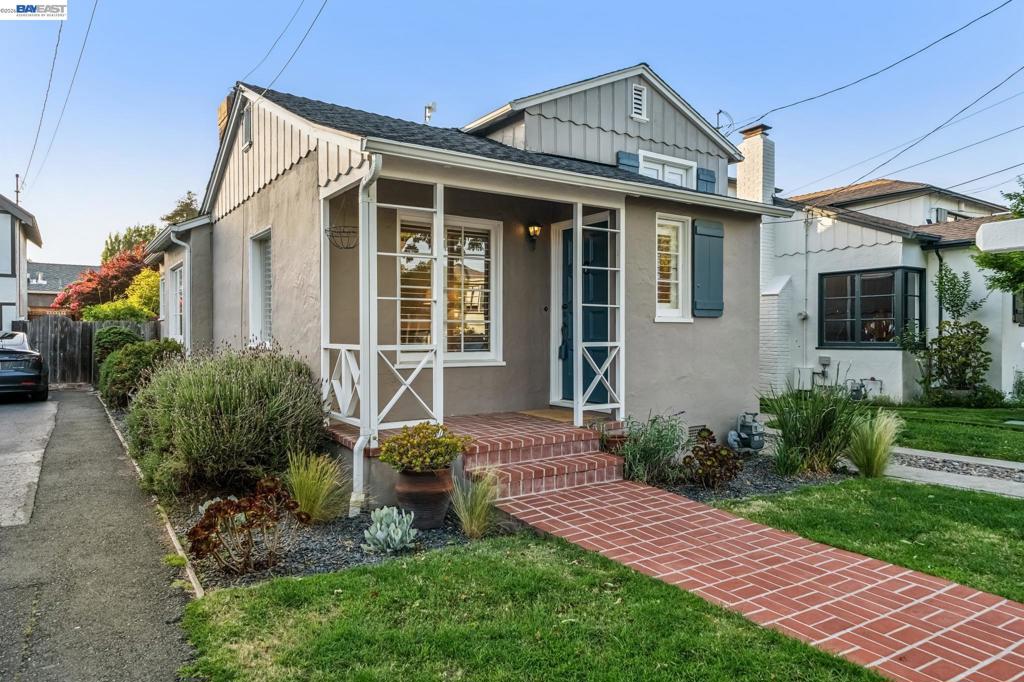905 Del Mar Ave
