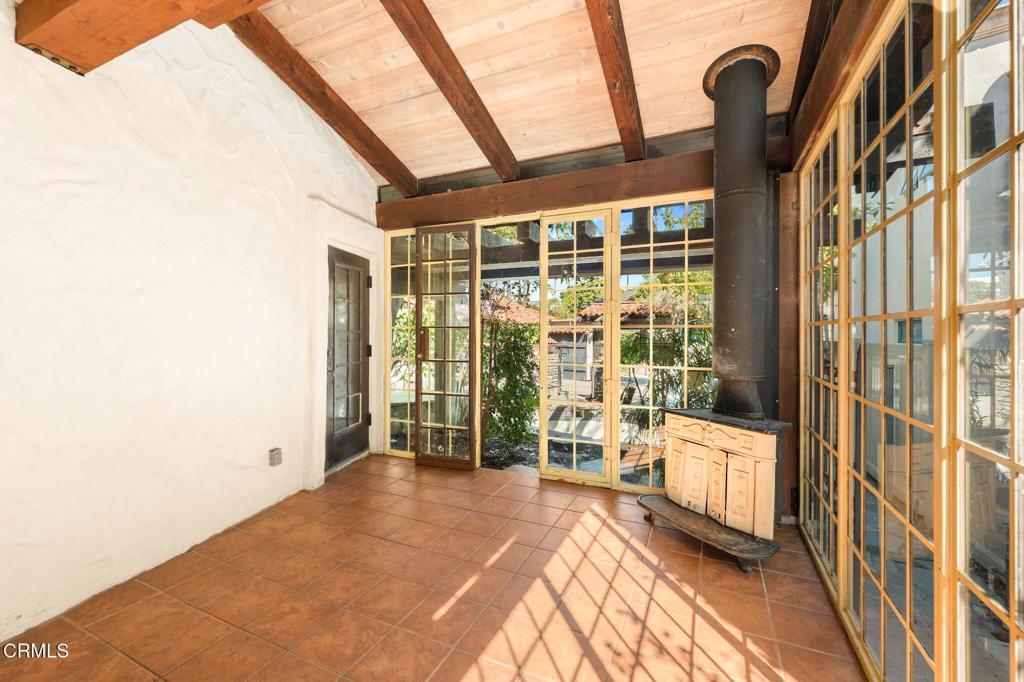 Ventura Keys 2 - 160102 - Residential