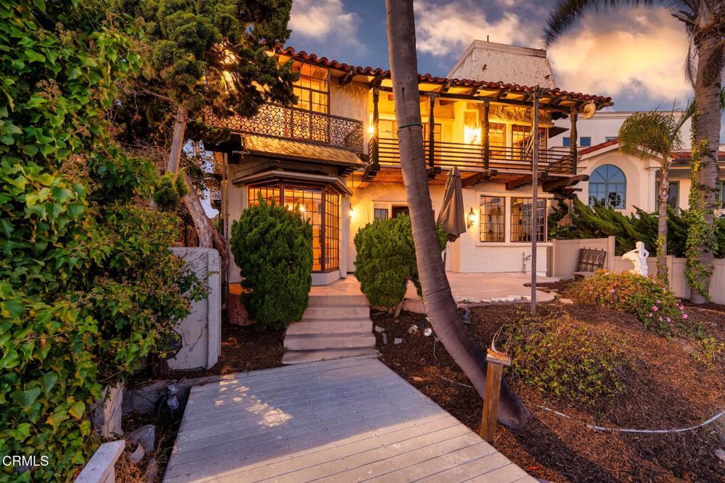 Ventura Keys 2 - 160102 - Residential