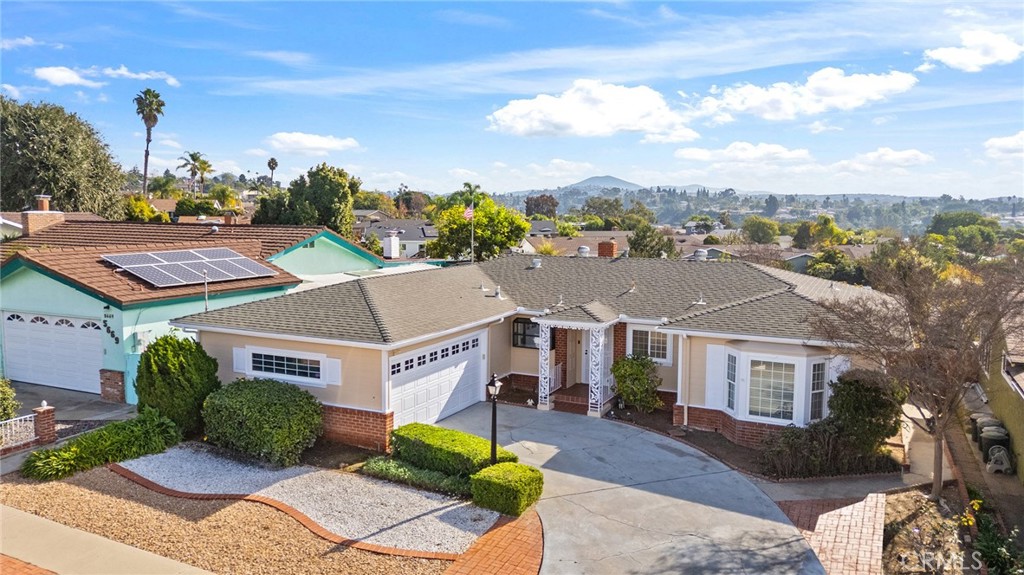 Del Cerro - Residential