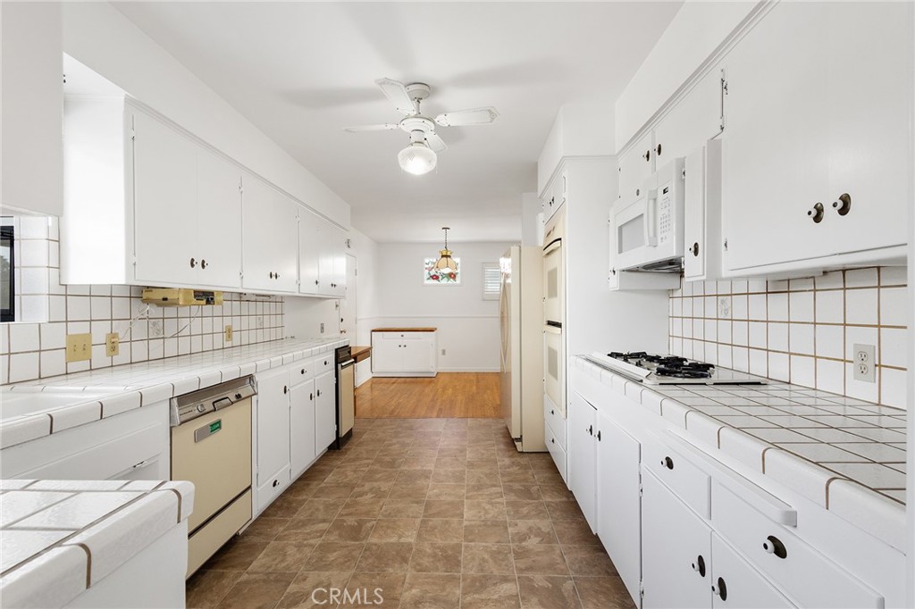 Del Cerro - Residential