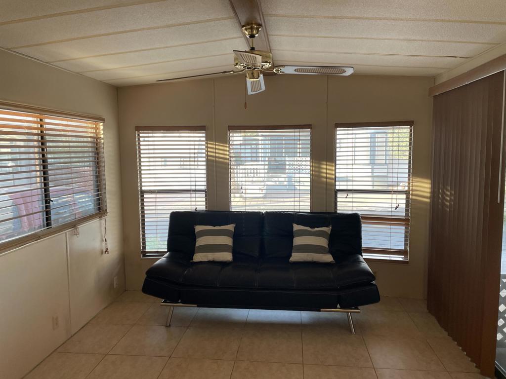 74711 Dillon Road #884