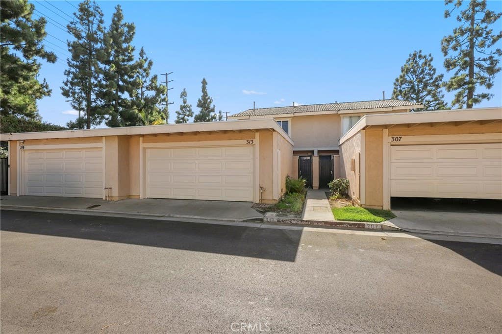 Photo of 313 S Belmont Lane, Placentia, CA 92870 (MLS # PW26176224)