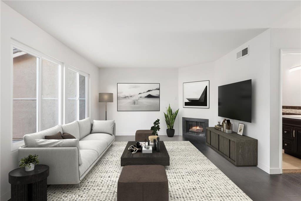 Photo of 313 S Belmont Lane, Placentia, CA 92870 (MLS # PW26176224)