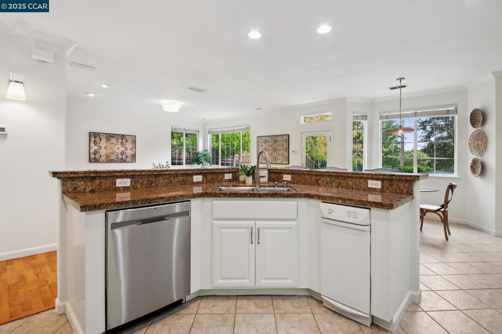 NORTHGATE - Residential