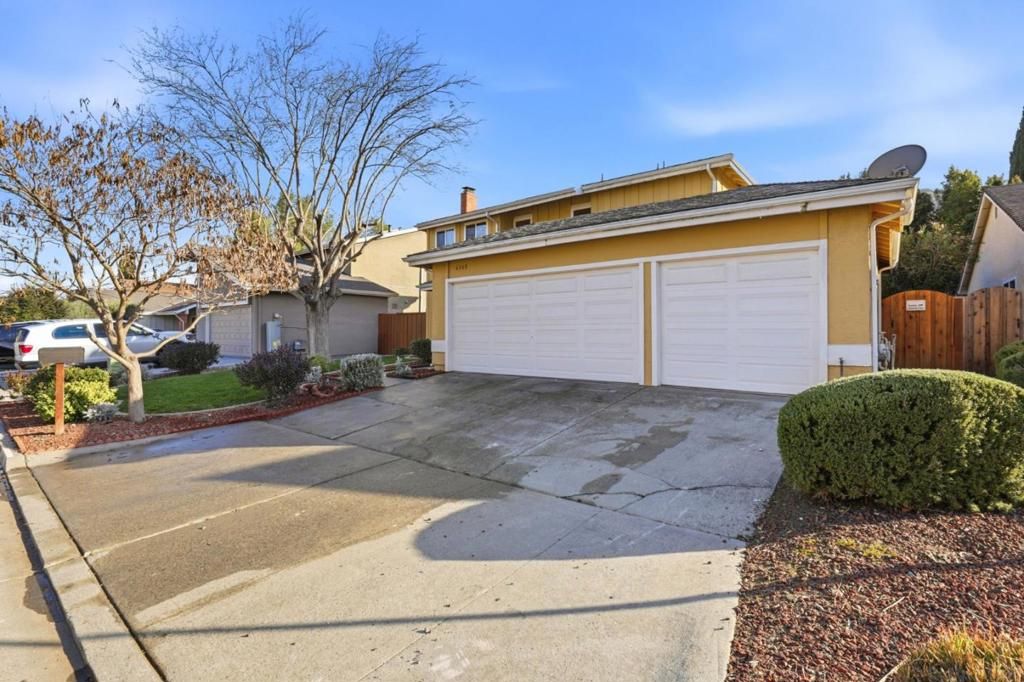 Photo of 6460 Standridge Court, San Jose, CA 95123 (MLS # ML82033750)
