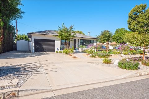 Photo of 691 N 3rd Avenue N, Upland, CA 91786 (MLS # CV25250822)