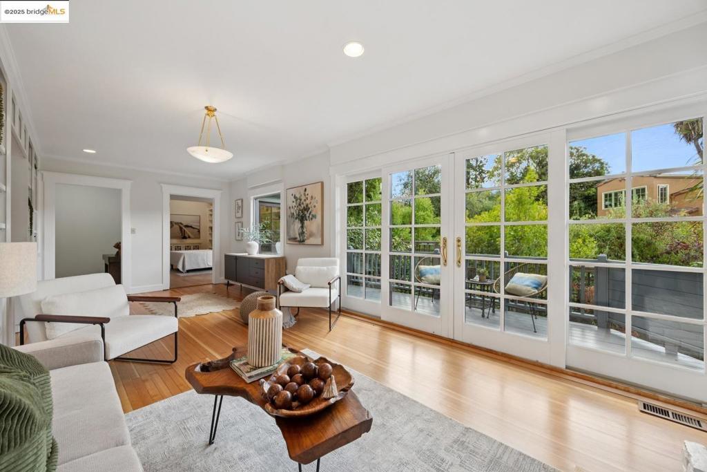 PERALTA PARK - Residential